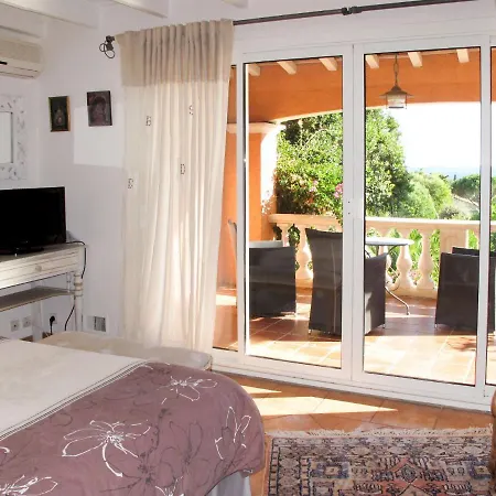Ferienhaus Mit Pool 220s Les Issambres